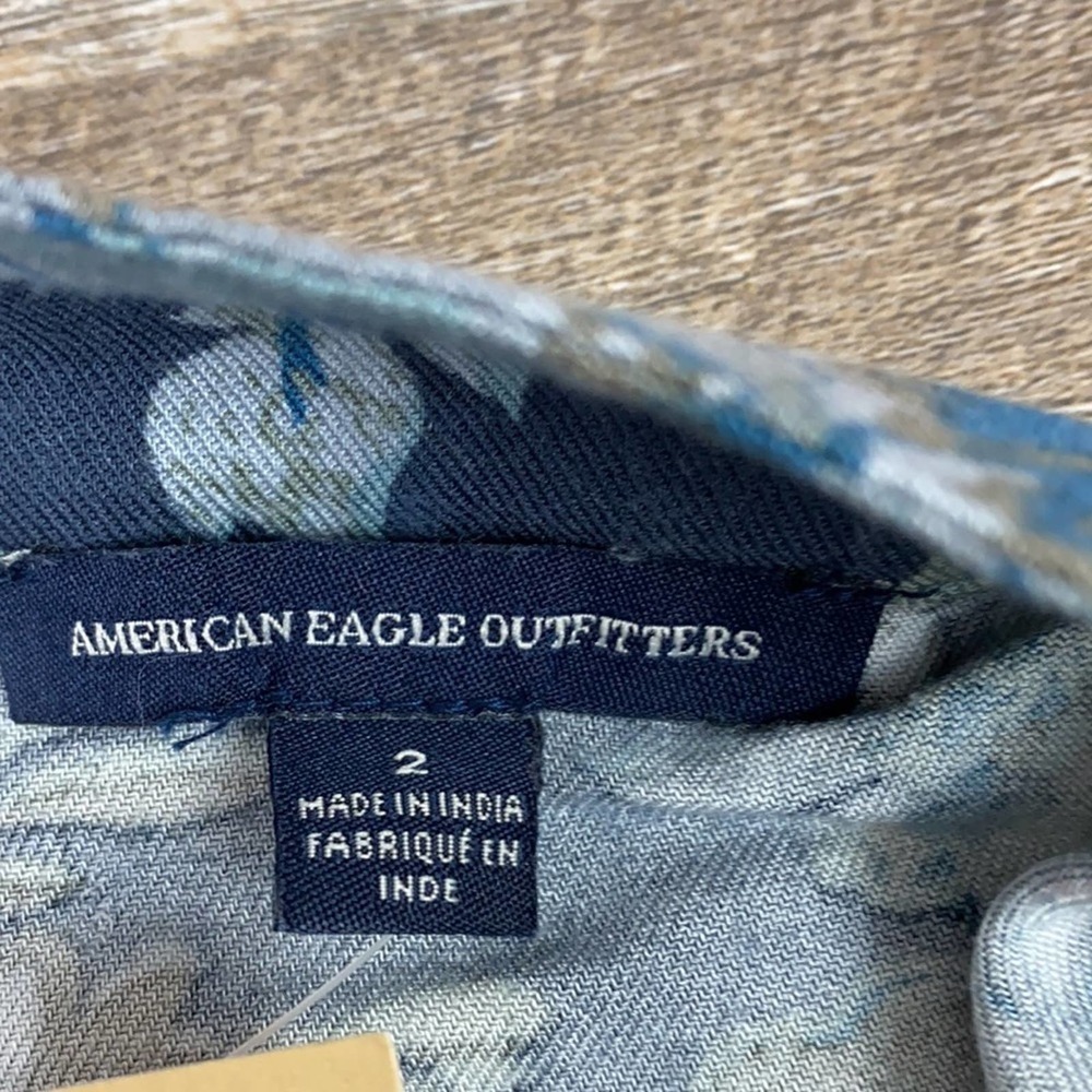 American Eagle Blue Floral Skirt 2 - Picture 6 of 11